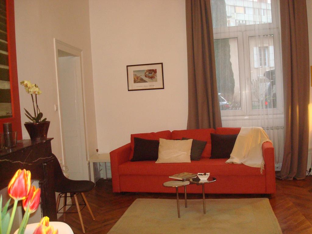 Appartements Caractere Clos St Jean Macon Room photo